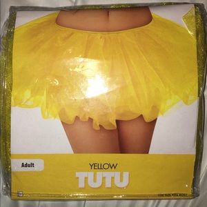 PARTY CITY YELLOW TUTU